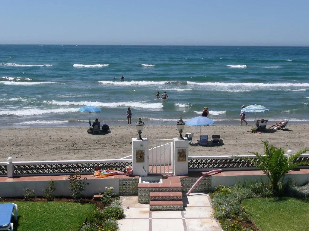 Front Line Beach Villa Marbella 0*,  Spain